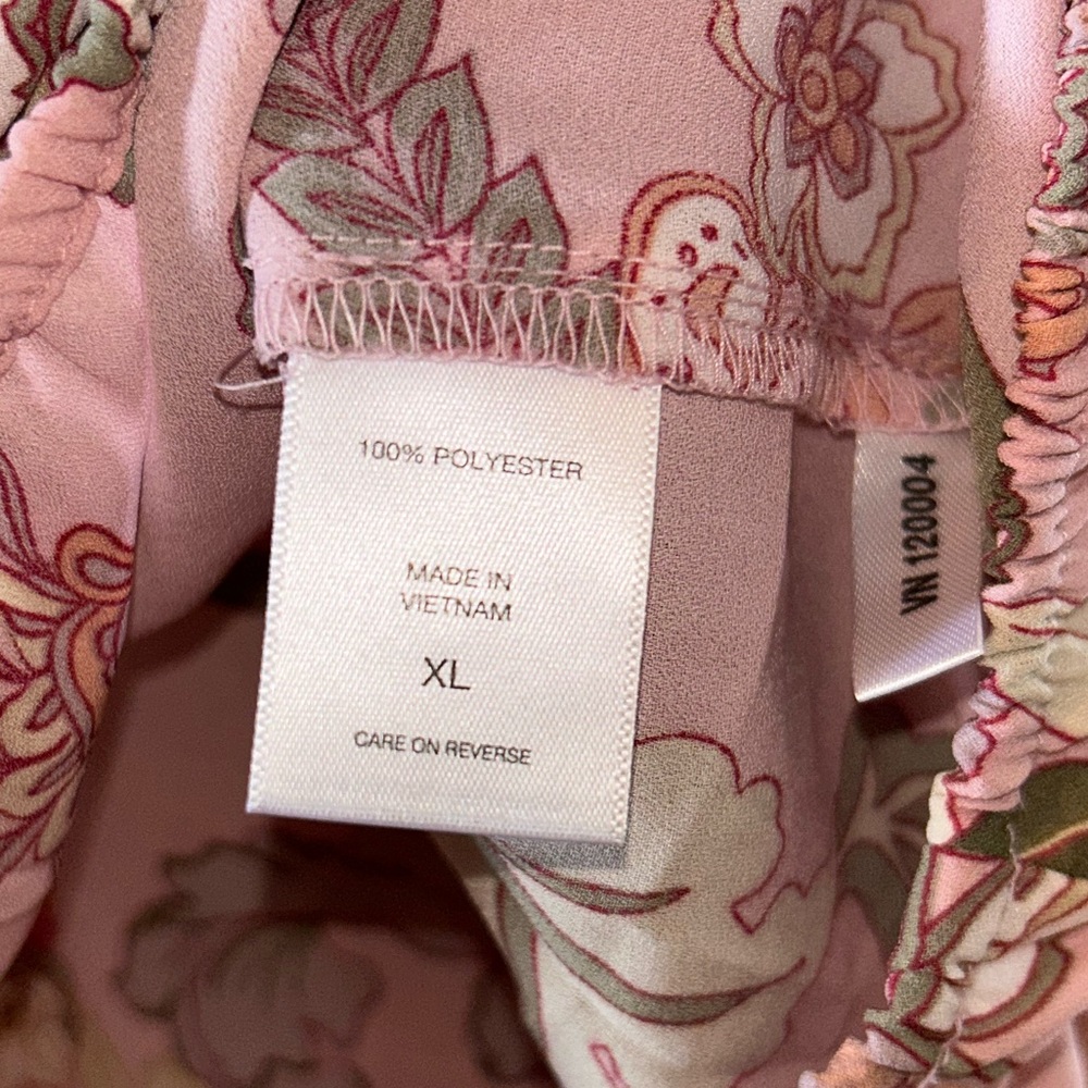 Soho by NY&Co Top - Picture 4 of 4